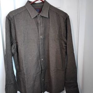 Untuckit long sleeve button down